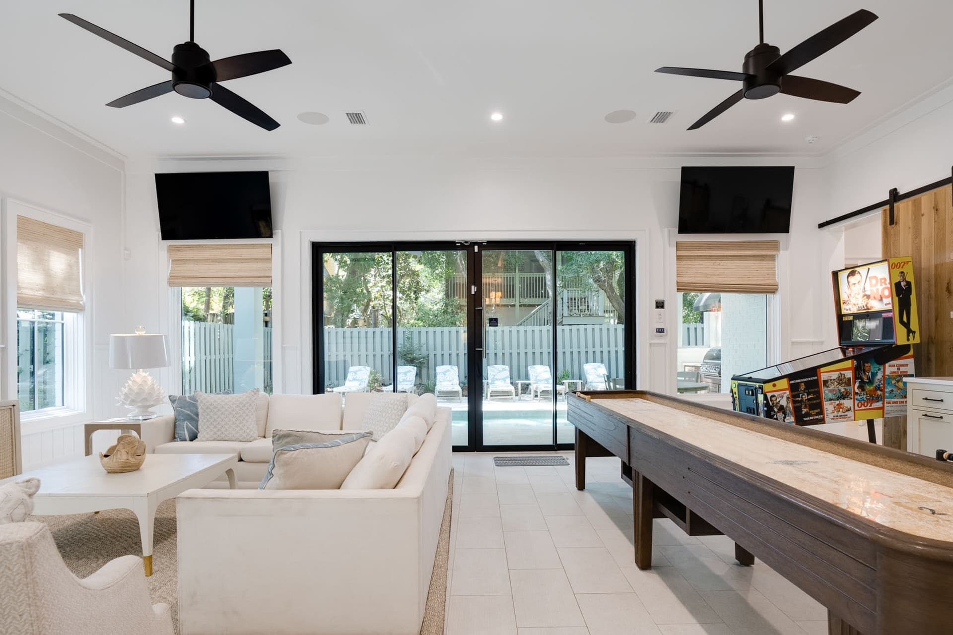 Shore To Have Fun - Image 9