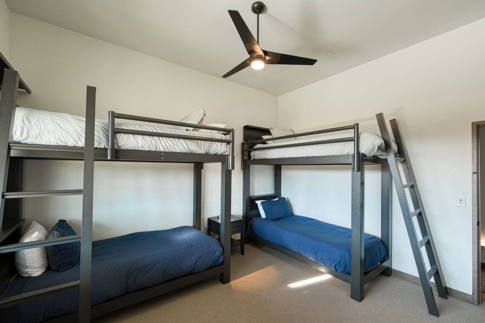 Meadowlark in Tahoe Donner - Image 20