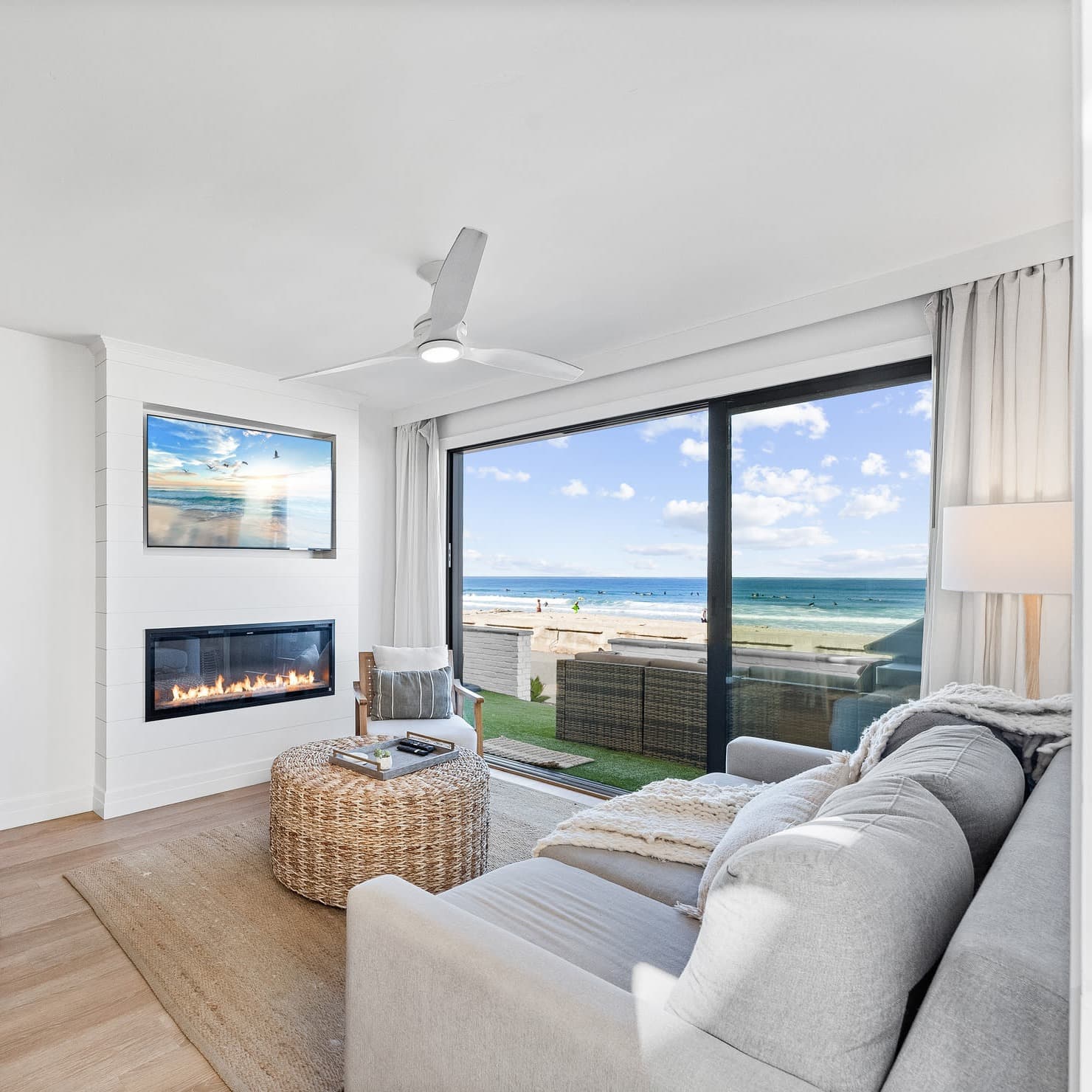 Luxury Oceanfront Left Unit - Image 8