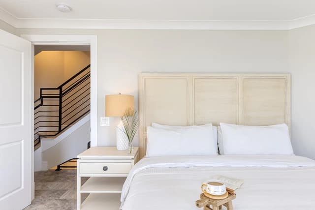 Bradley Circle #30 - Image 40