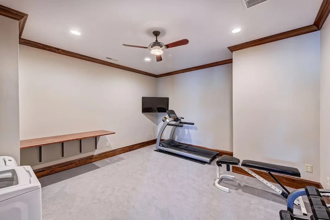 Sunset Shores Grand House - Image 45