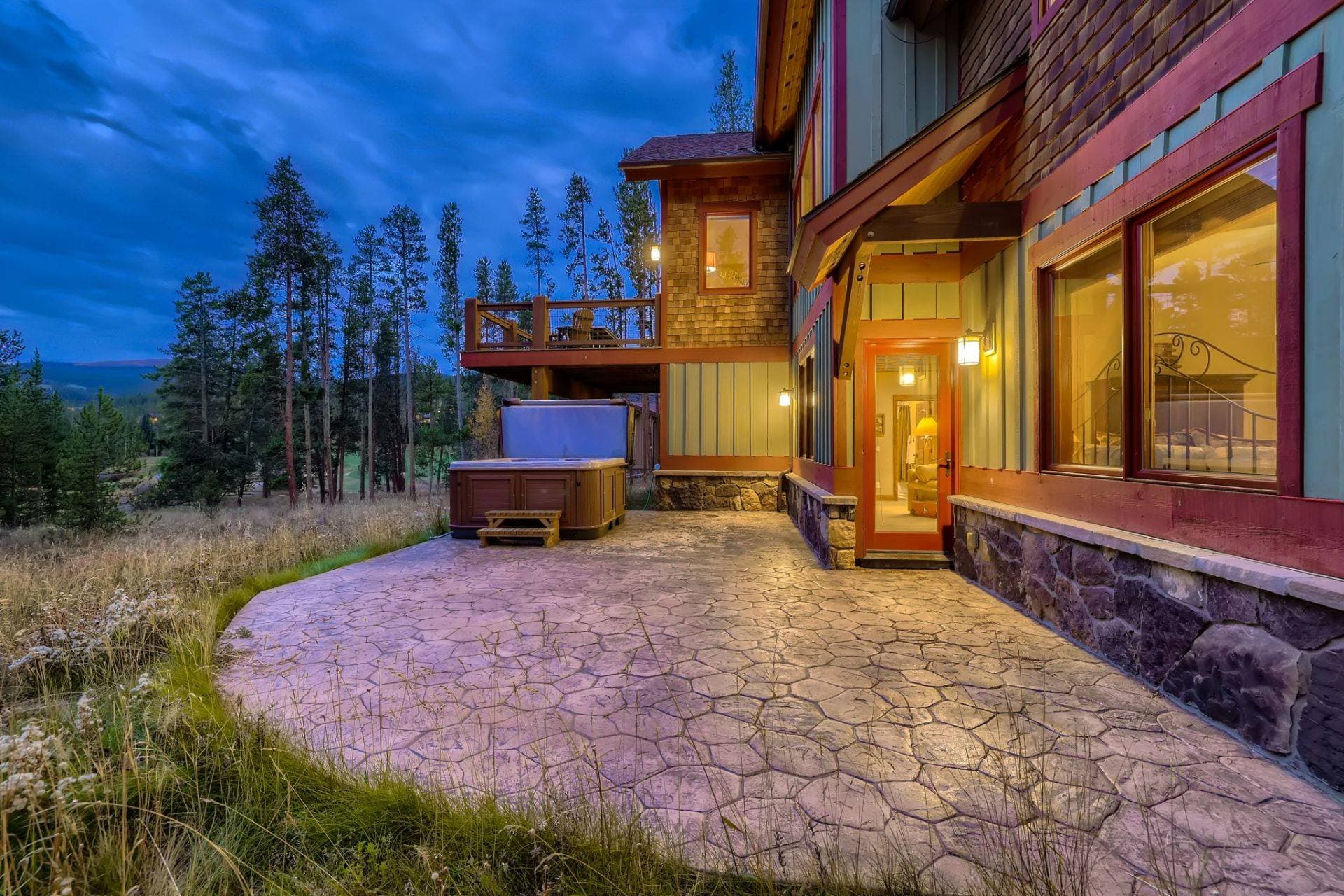 Merry Moose House - Image 3