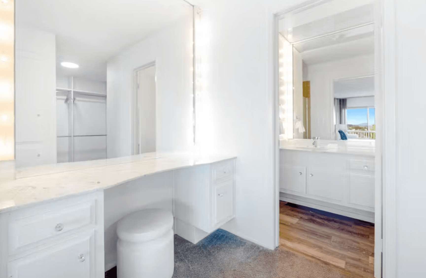 Scenic Vista Home - Image 9