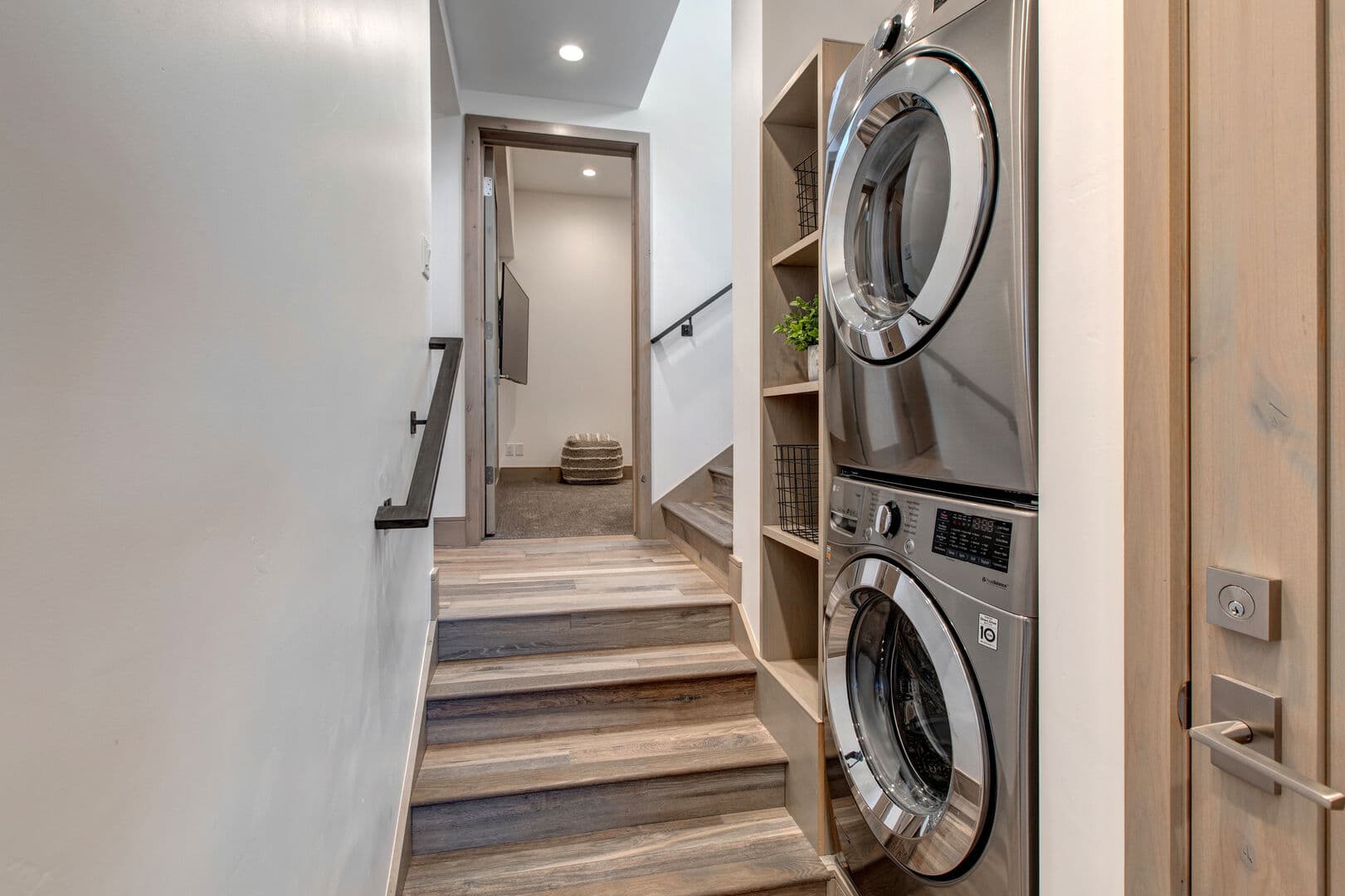 Kings Crown - Image 44