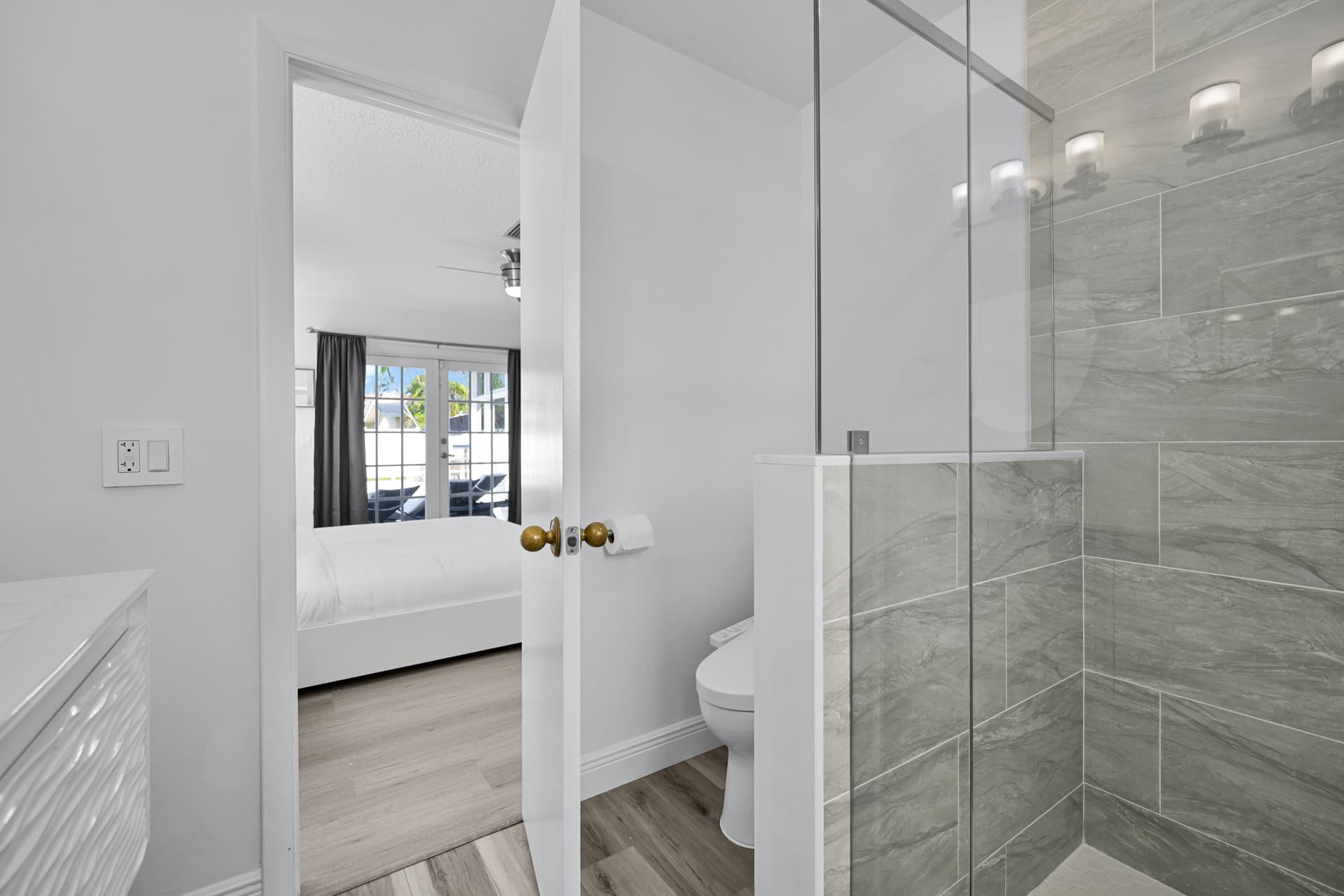 Rodman House - Image 47