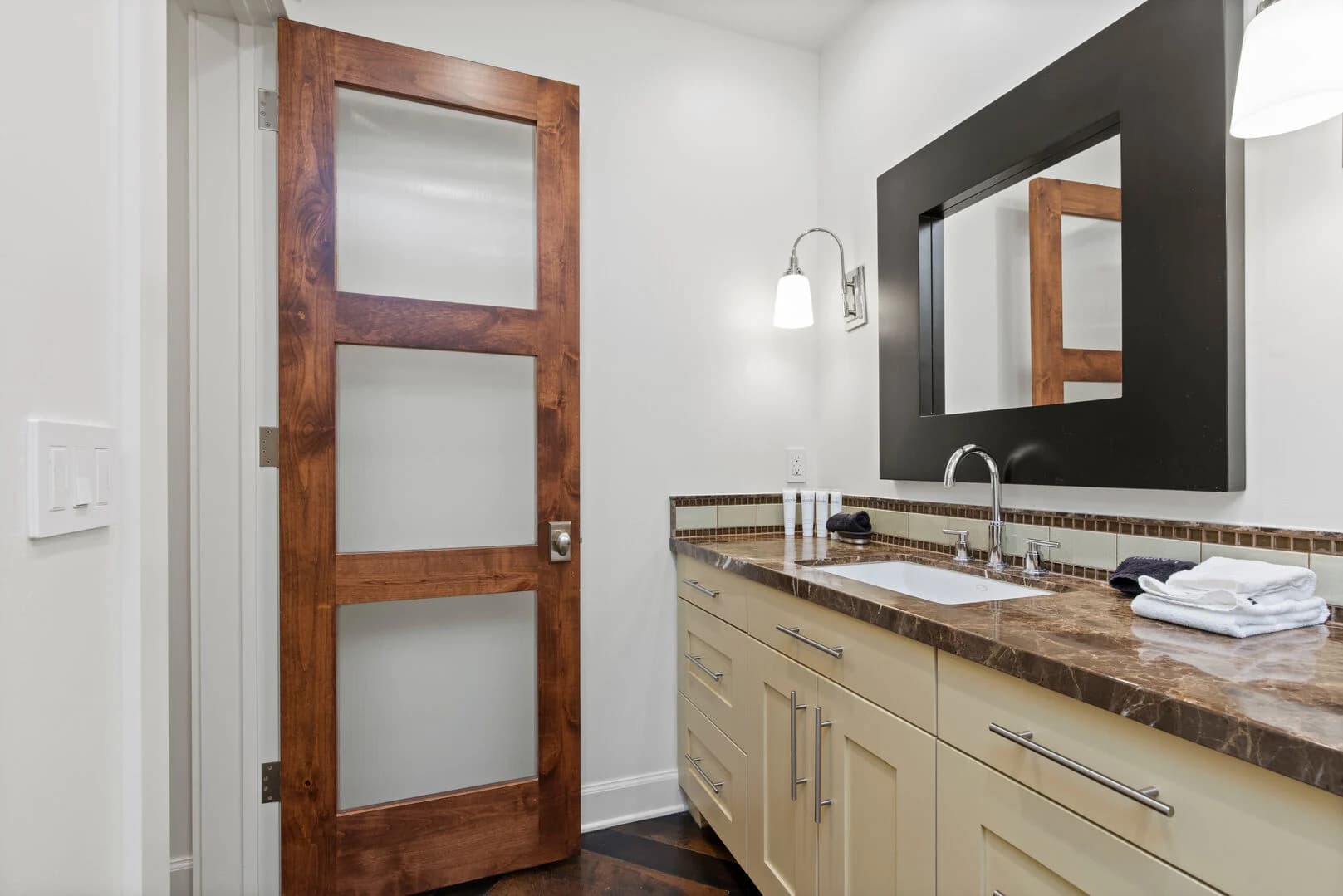 Woodside House - Image 29