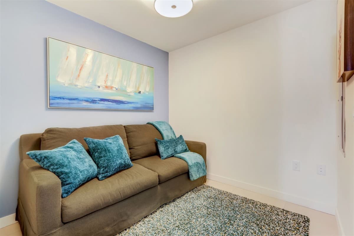 Tamarac Residence - Image 13