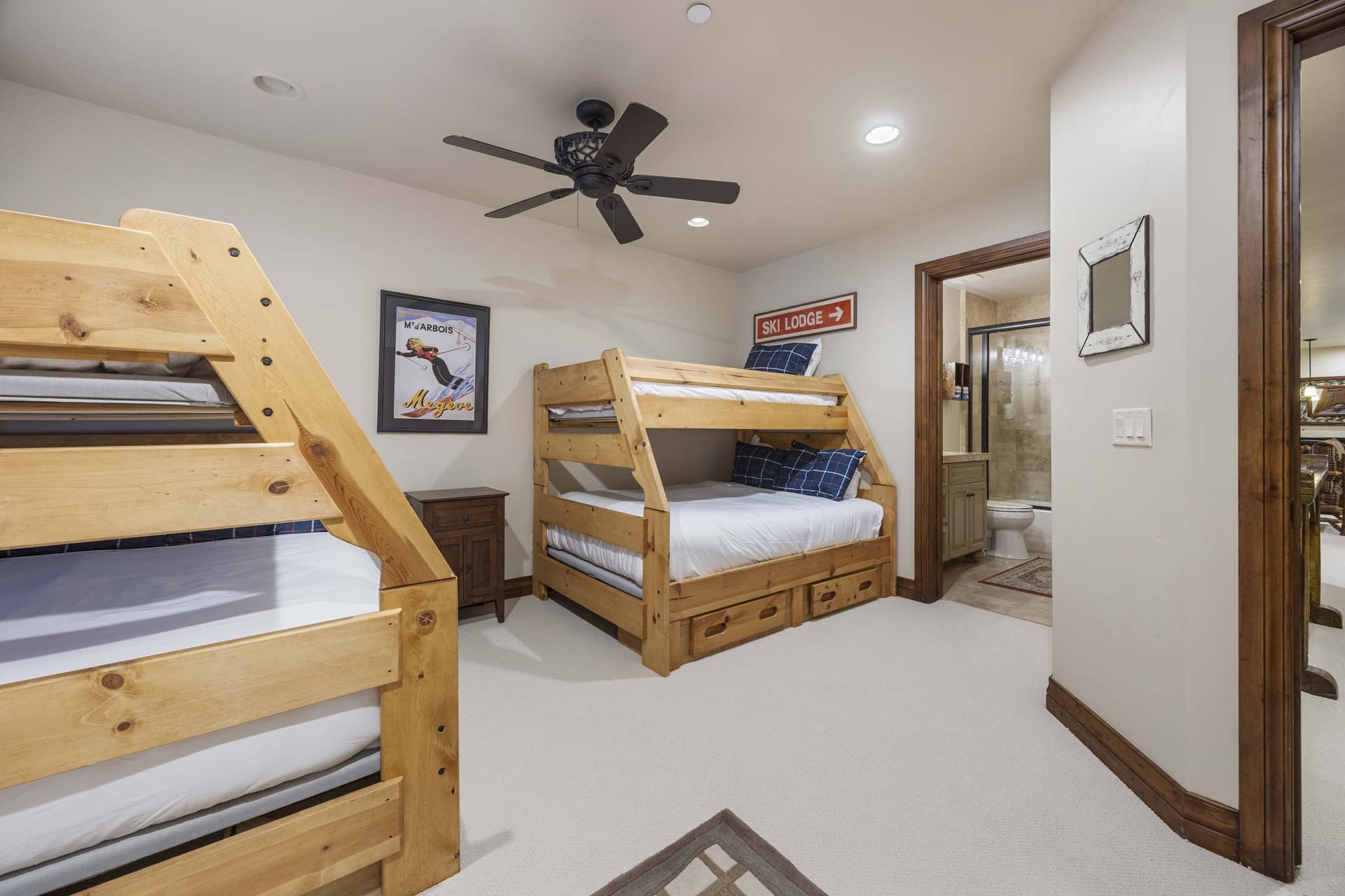 Luxury Mountain Retreat - Image 21