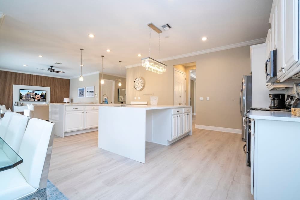 Casablanca at Reunion - Image 12