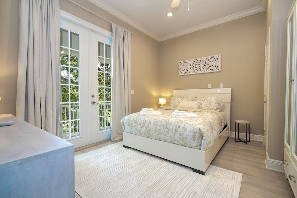 Casablanca at Reunion - Image 23