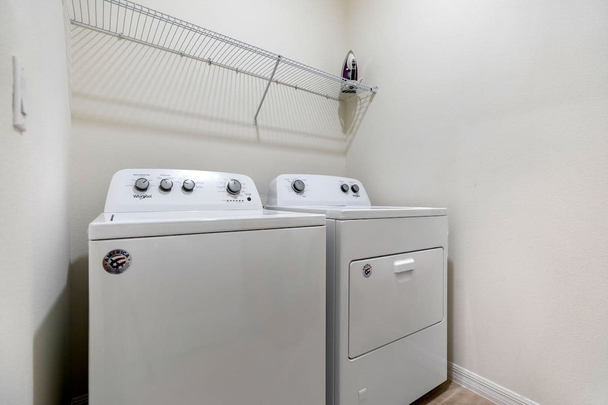 Solterra Lake - Image 33