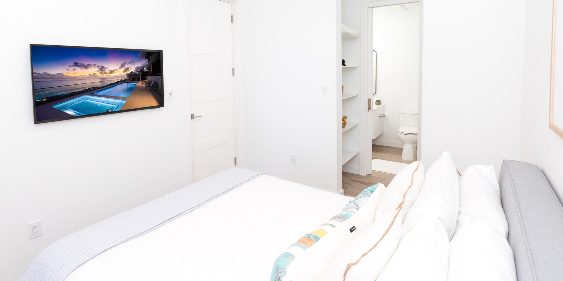 Coral Cove Haven - Image 13