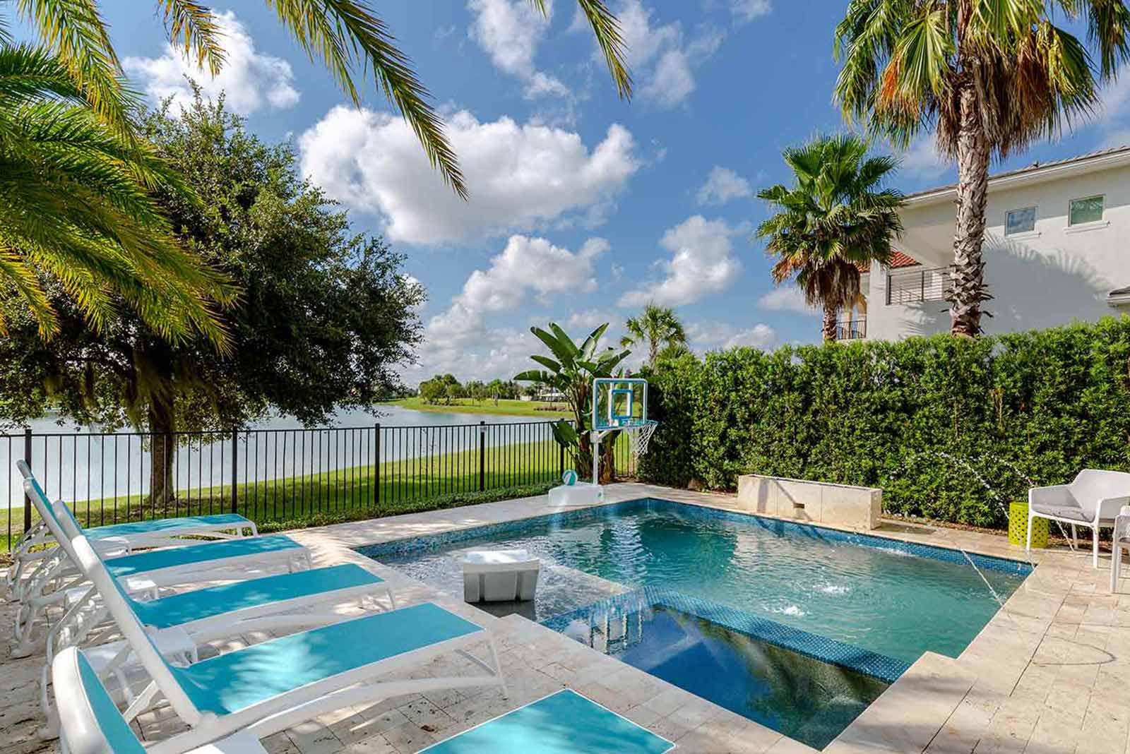 Elizabeth's Estate - Image 2