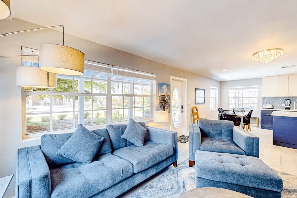 Purple Pelican Cottage - Image 2