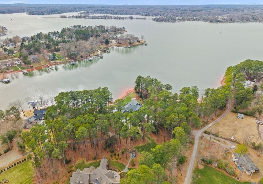 Lucent Sunset Retreat - Image 94