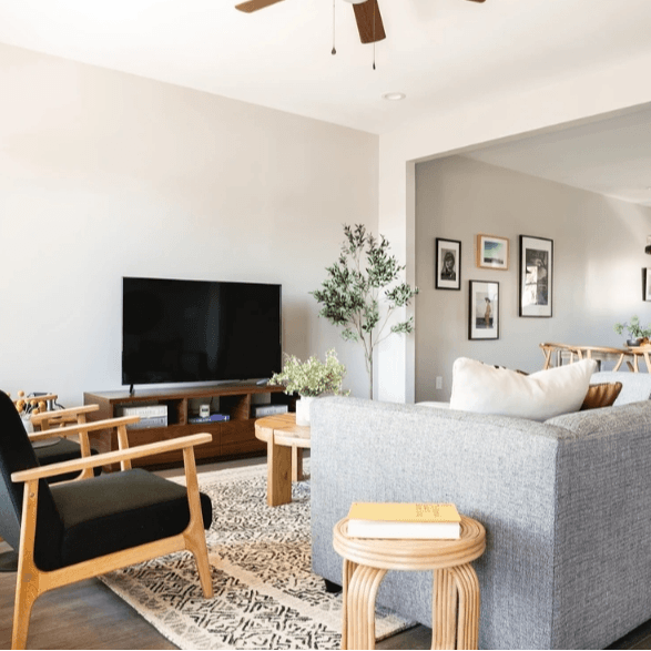 Rhett Residence - Image 1