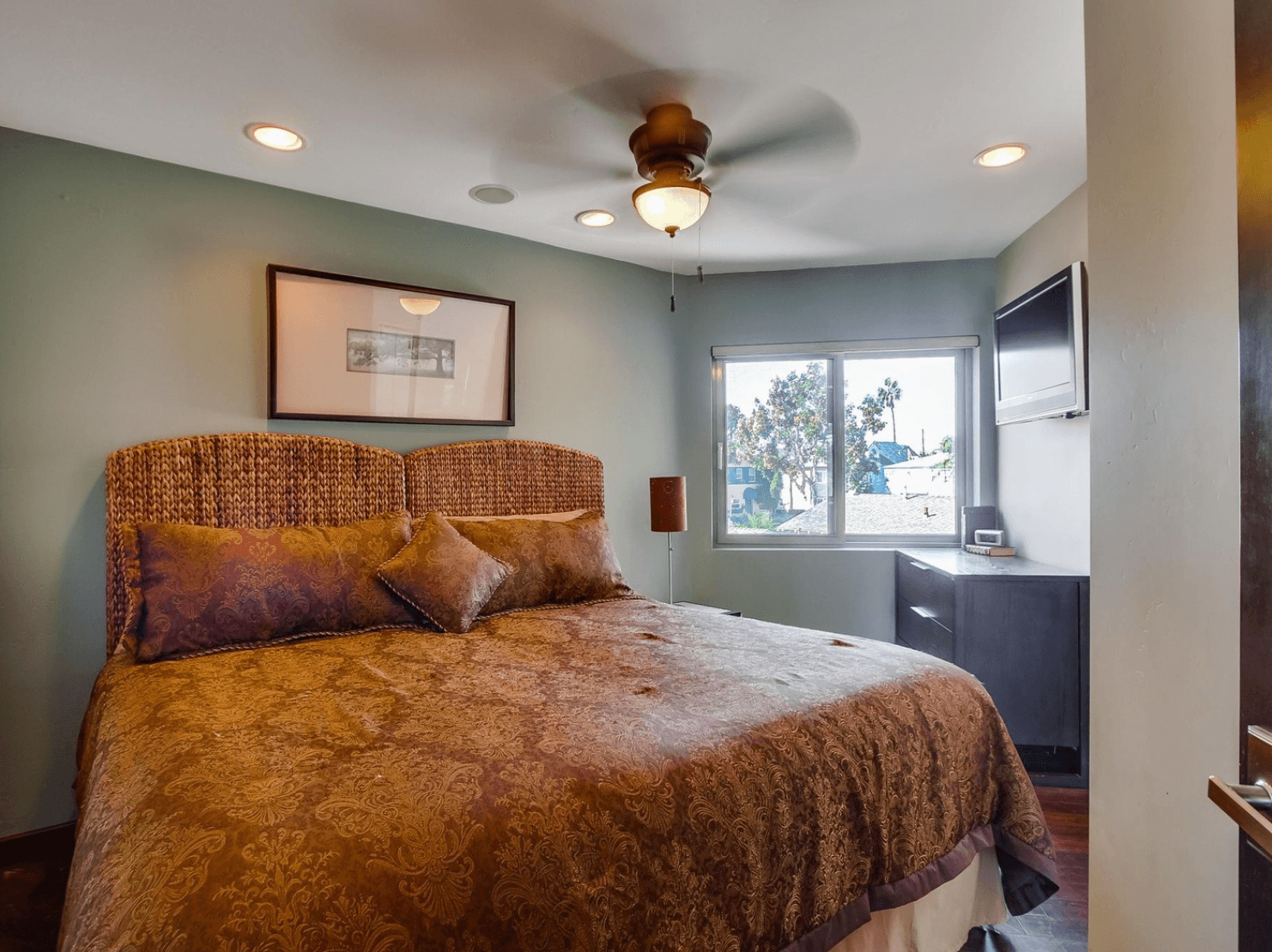 Villa on the Bay 4 - Image 22