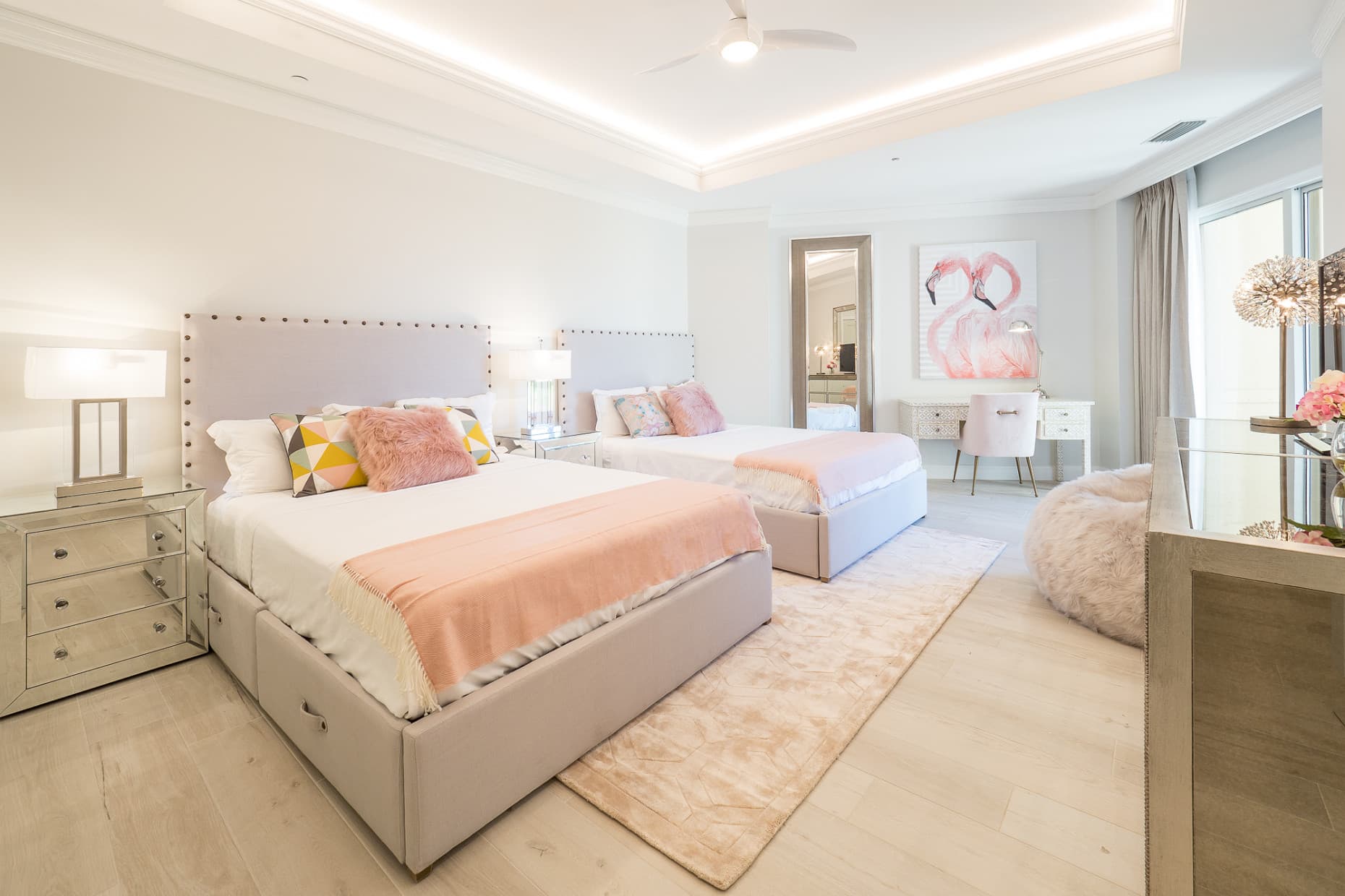 Ritz-Carlton Residence #107 - Image 8