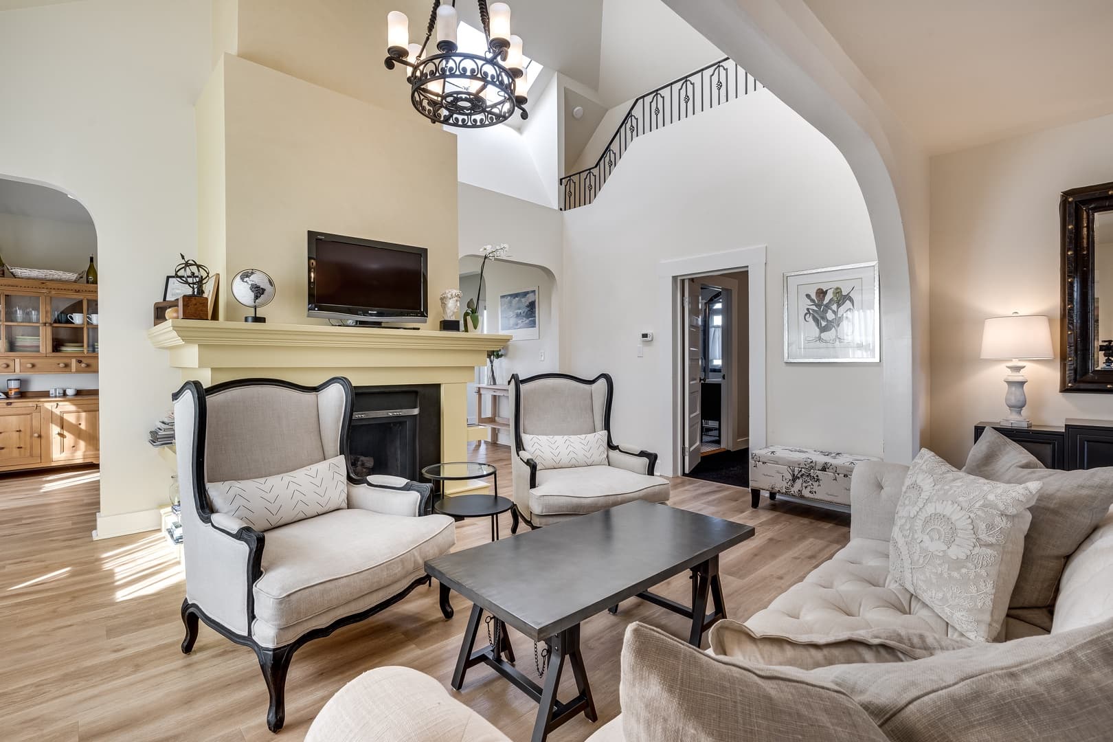 Guest House at Dalya Estate - Image 2