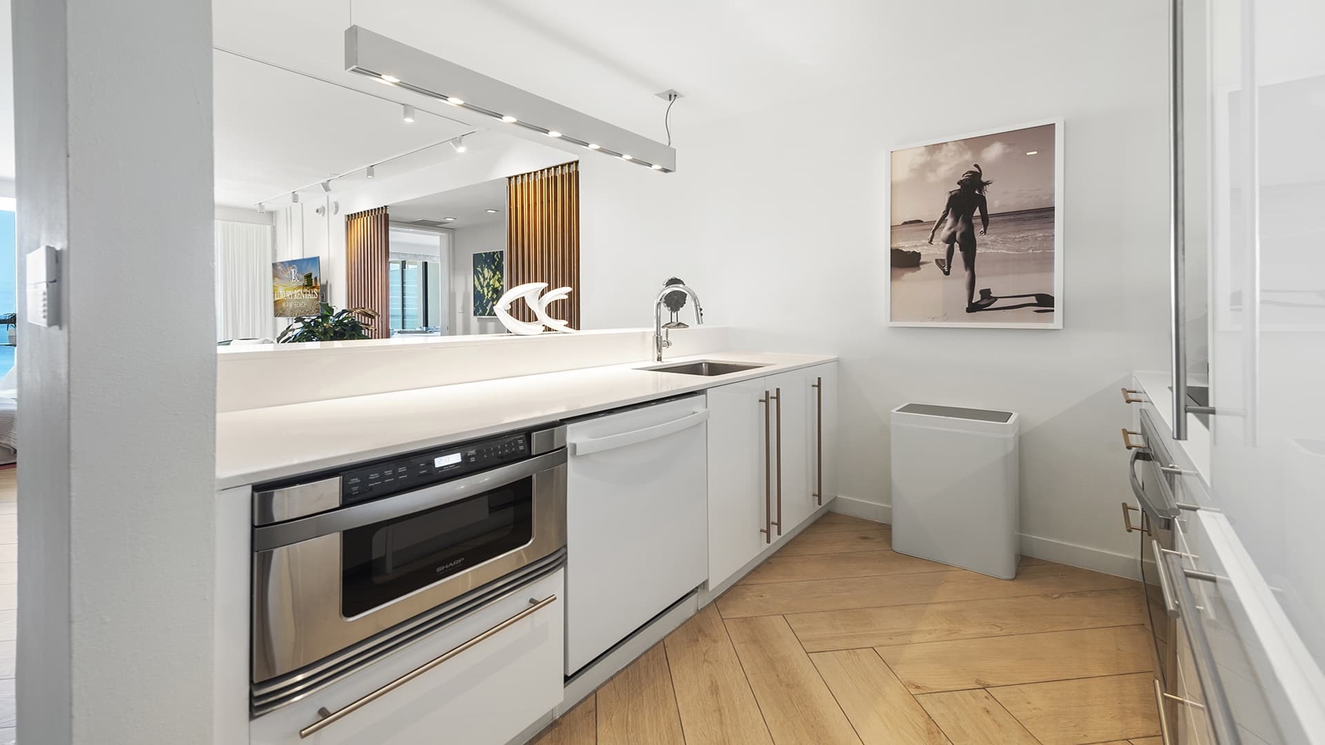 W South Beach Residence #1219 - Image 13