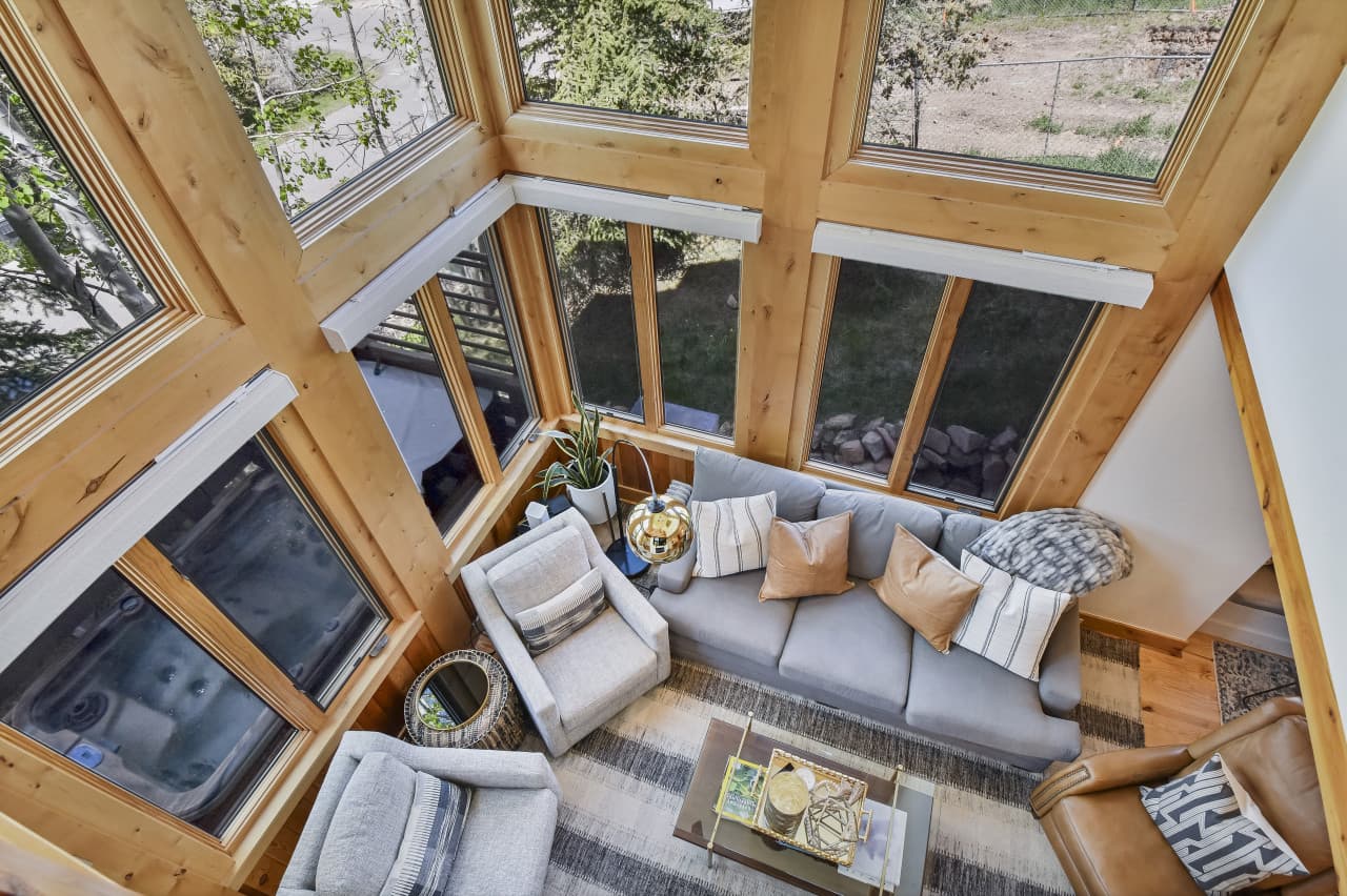 Mountain Crest Home - Image 9