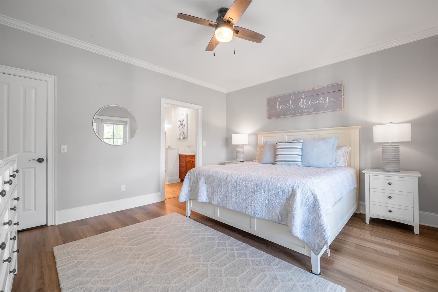 Beach Retreat - Image 12