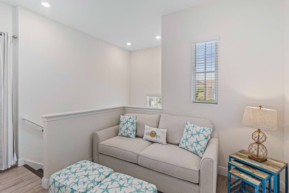 Shaker Sanctuary - Image 11