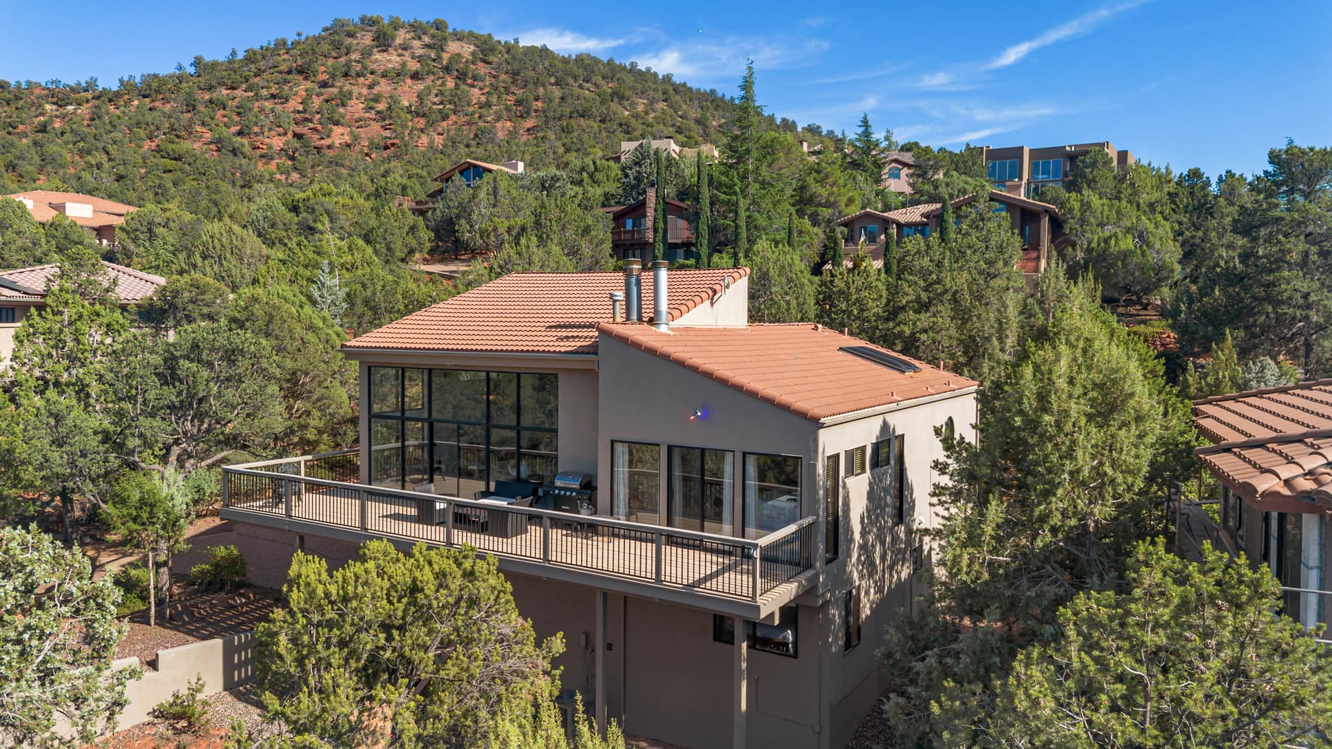 Sedona Artistic View - Image 1