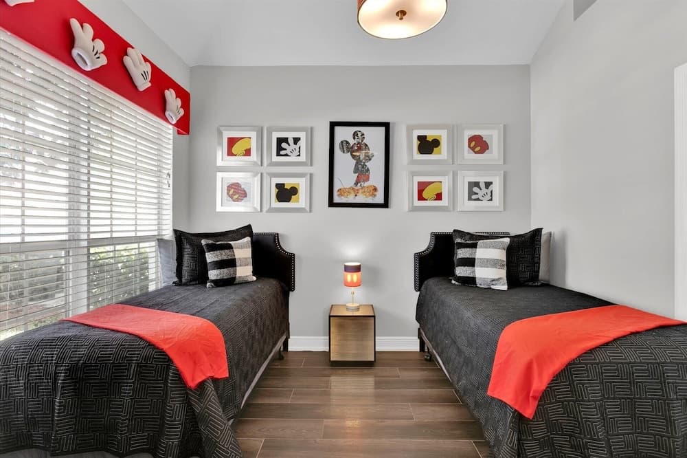 Sunny Palm - Image 14