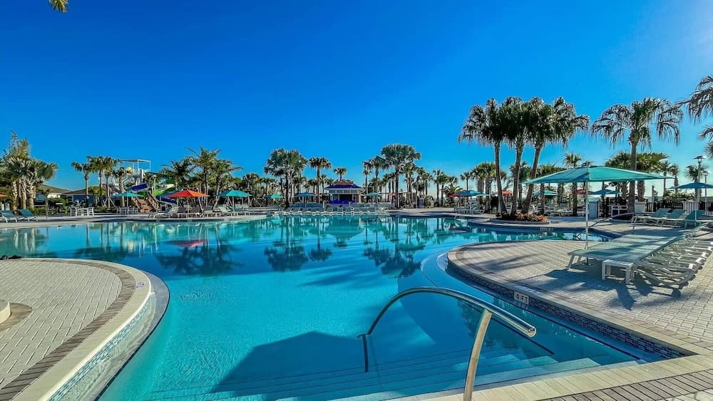 Paradise Landing - Image 30