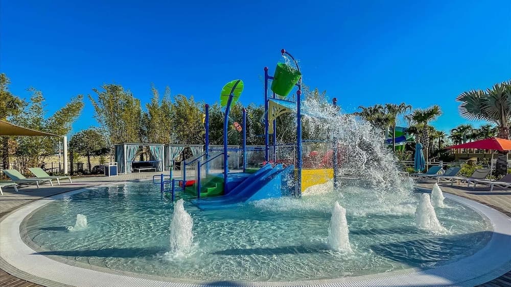 Paradise Landing - Image 34