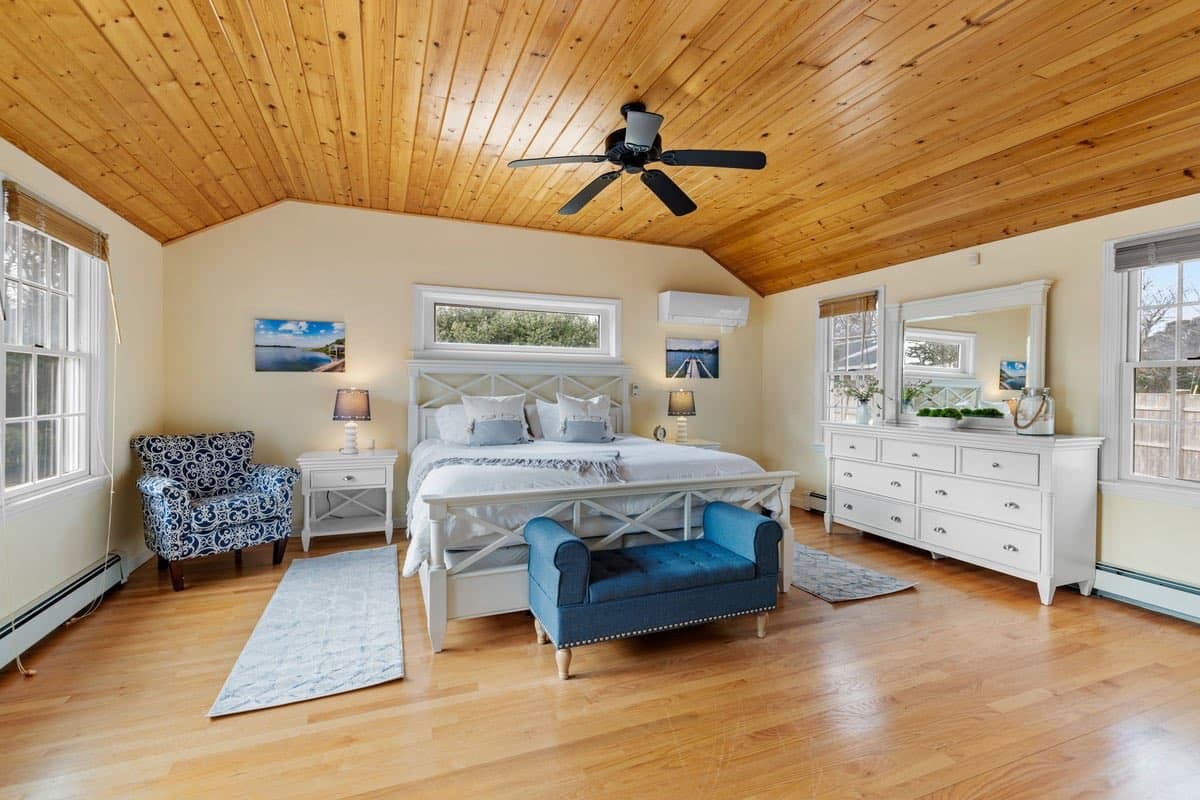 Point Pleasant - Image 9