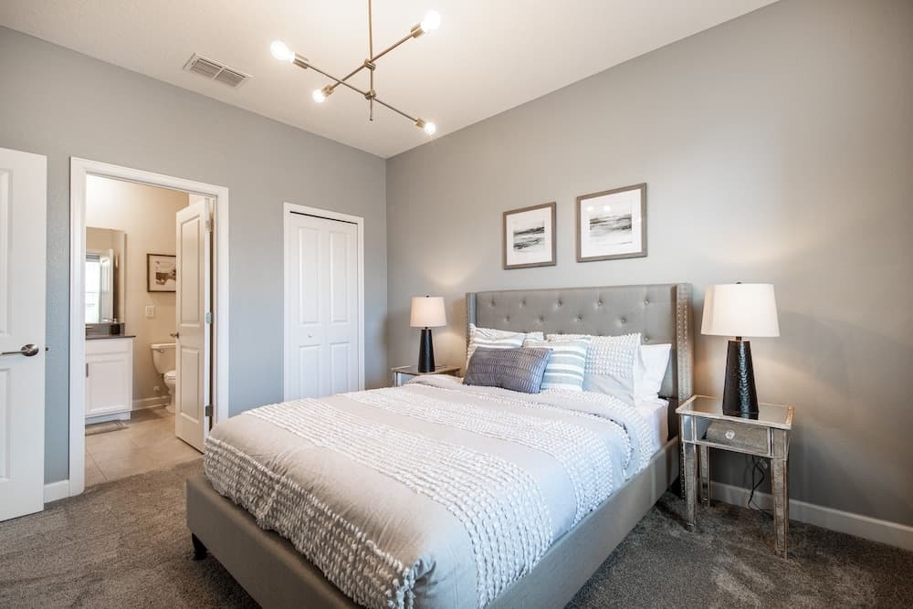 Grand Everglade - Image 17