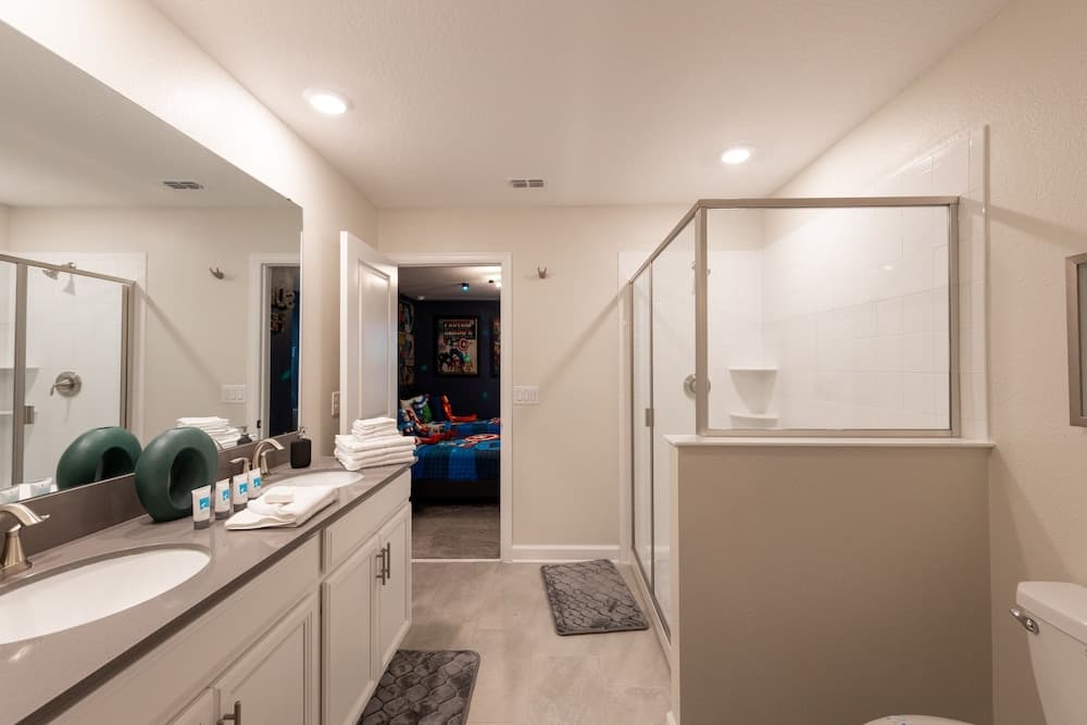 Grand Everglade - Image 24