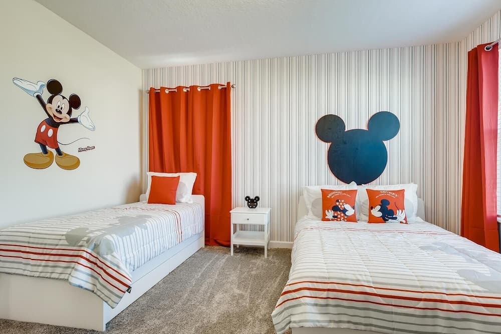 Fairway and Fountain - Image 17