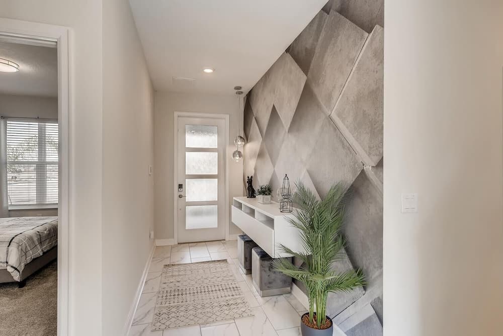 Fairway and Fountain - Image 19