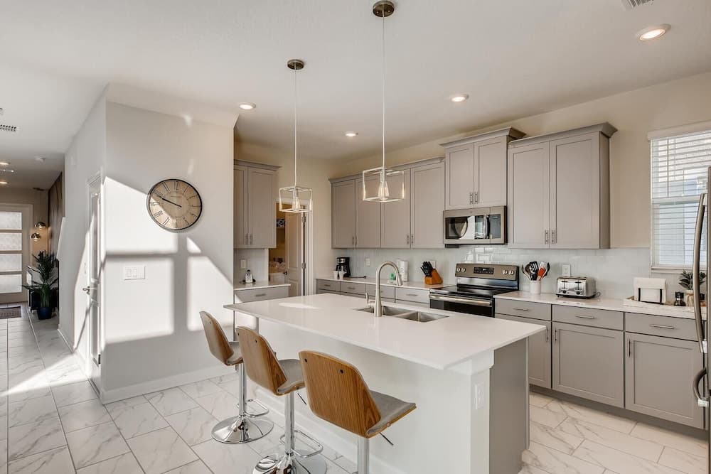 Fairway and Fountain - Image 5