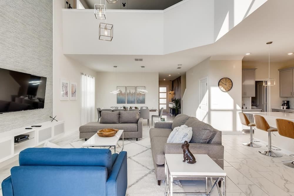 Fairway and Fountain - Image 4