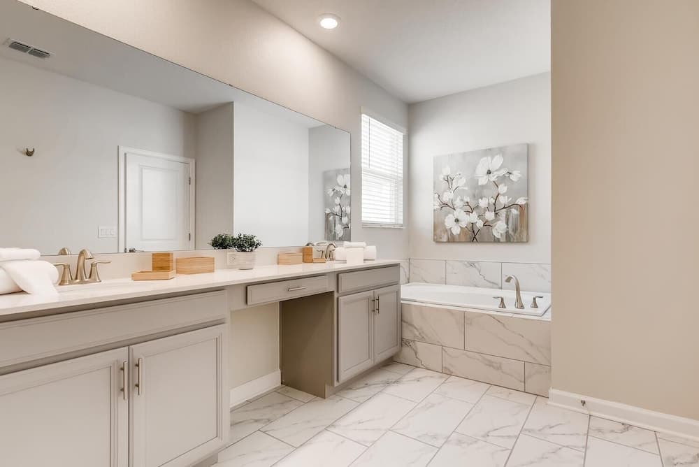 Fairway and Fountain - Image 27