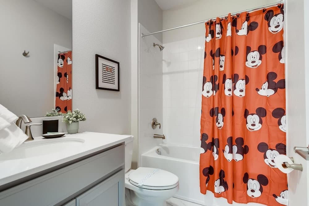 Fairway and Fountain - Image 28