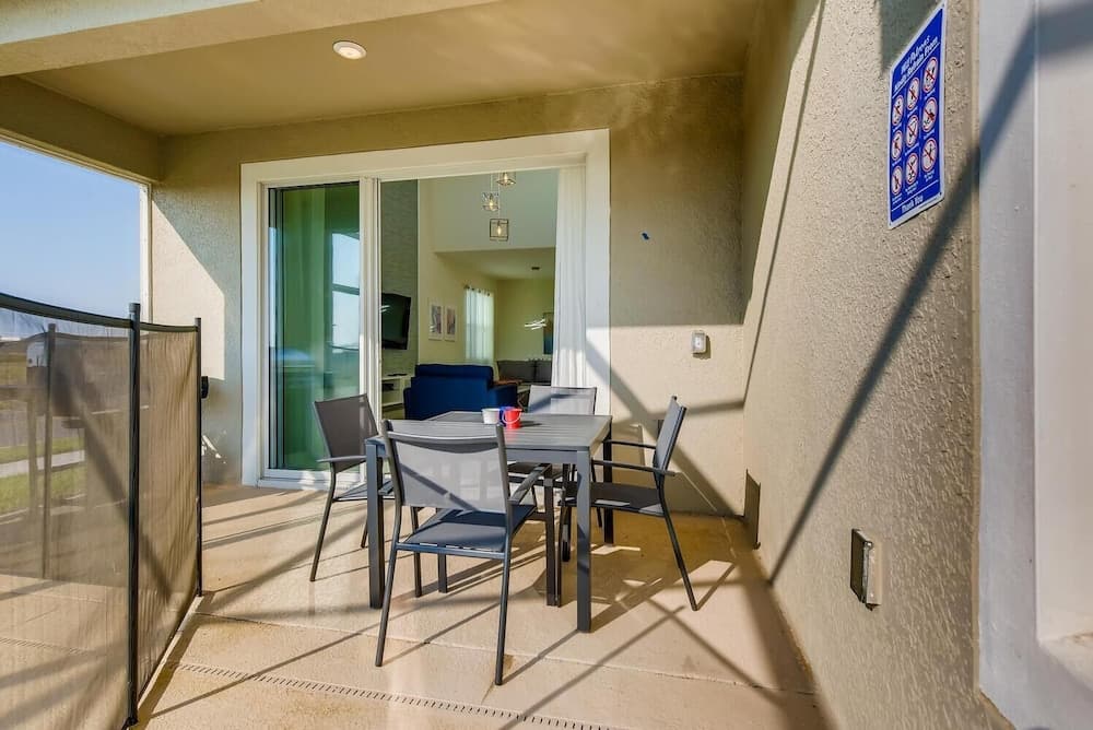 Fairway and Fountain - Image 33