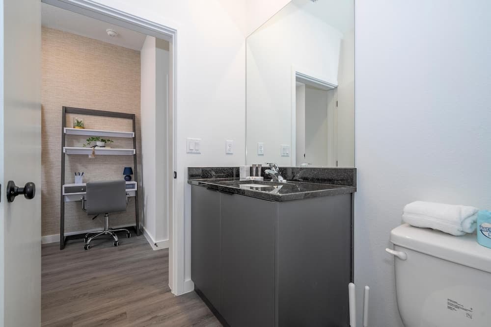 Hub Paradise - Image 43