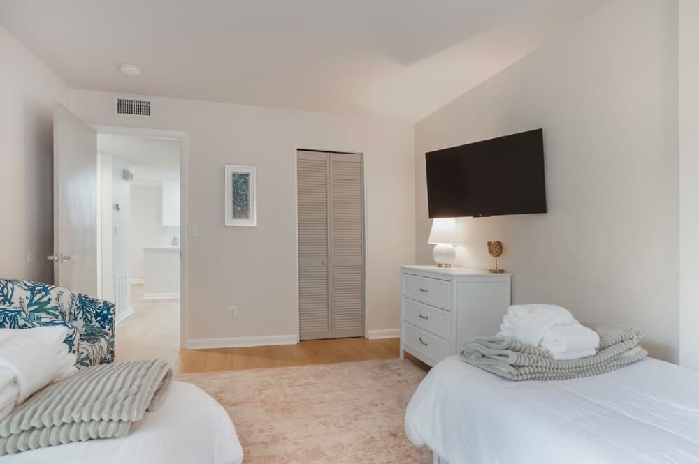 Ketch Court Villa #883 - Image 7