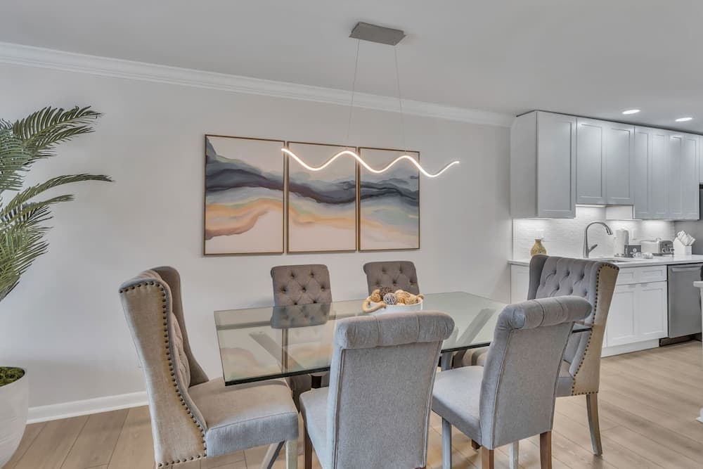 Ketch Court Villa #883 - Image 4