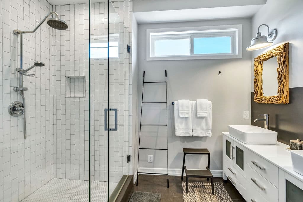 Farmhouse Bliss - Image 11