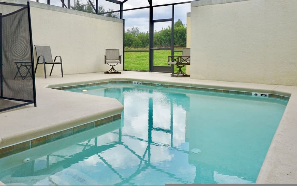 Minnie Champion #8933 - Image 2