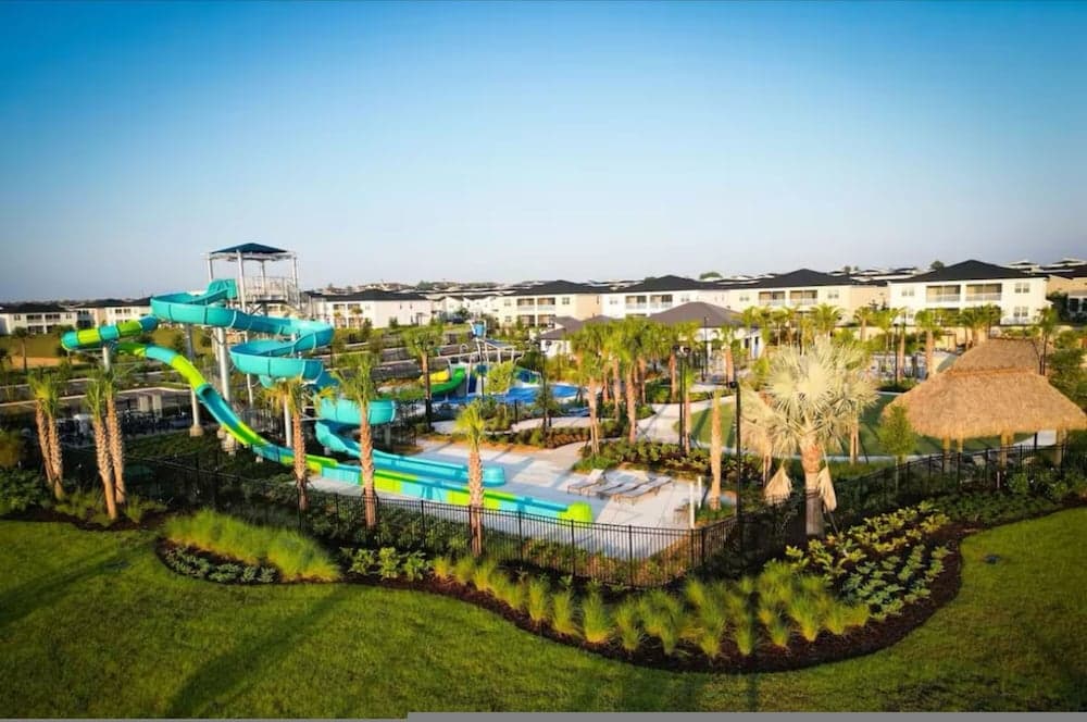 Minnie Champion #8933 - Image 38