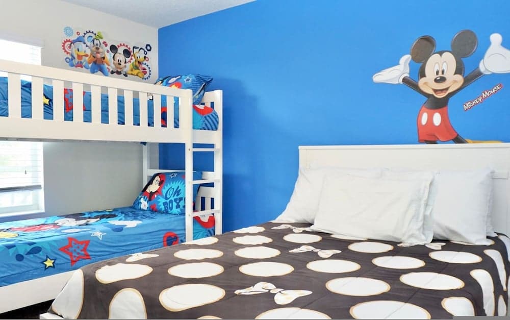 Minnie Champion #8933 - Image 17