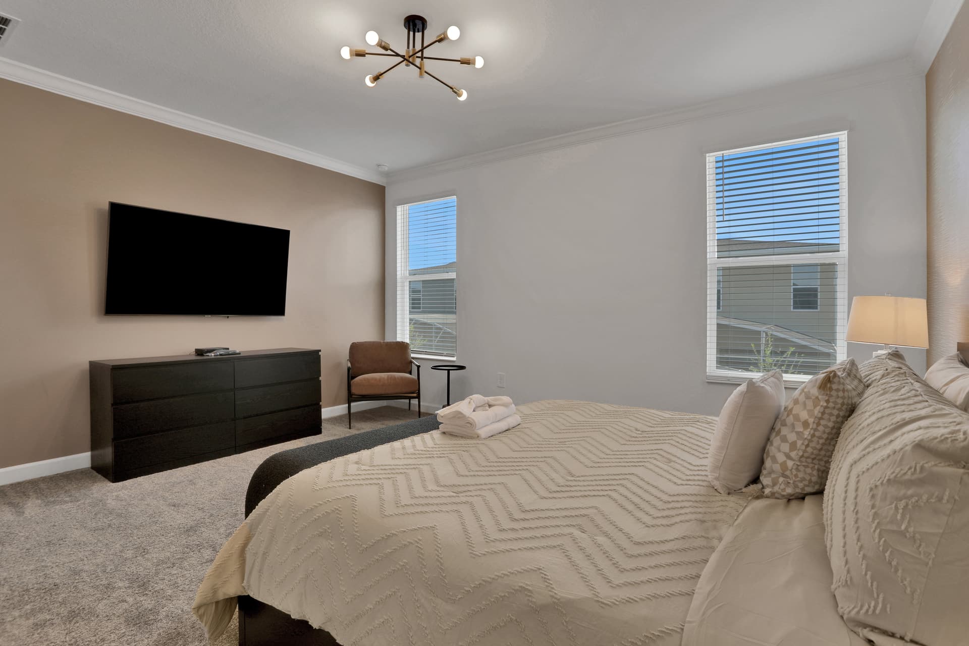 Family Haven Hideaway - Image 37