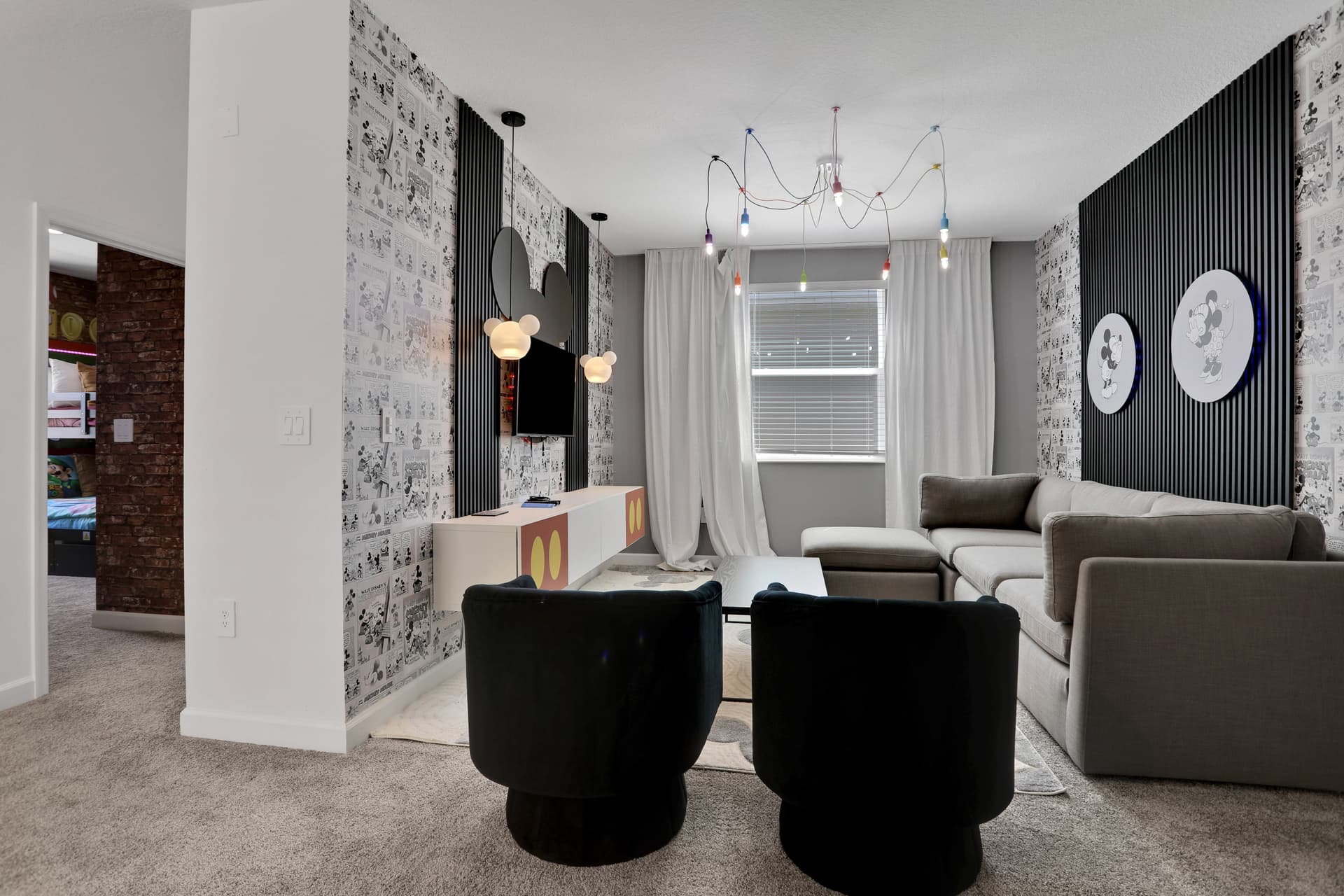 Family Haven Hideaway - Image 25